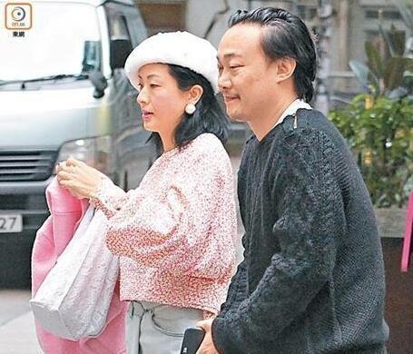 陈奕迅老婆徐濠萦曝怀二胎 衣着宽松