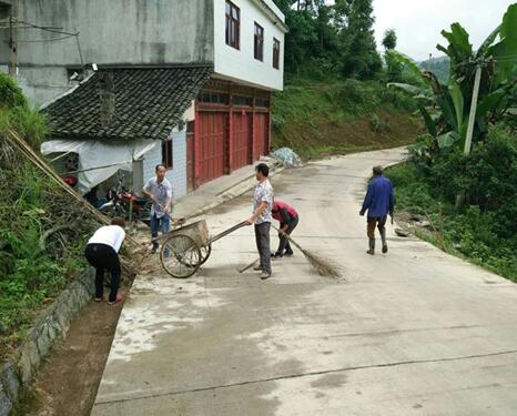 思南县长坝镇增强养护意识 筑牢小康路