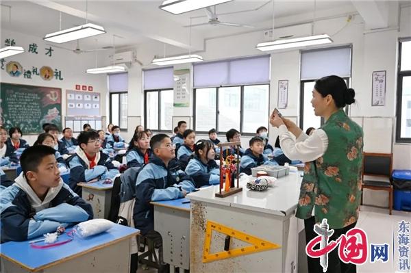 苏州黄埭镇让传统布艺制作技艺进课堂