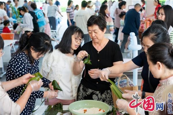 南京永初社区举办“友邻绘永初 同心育幸福”端午节集市活动