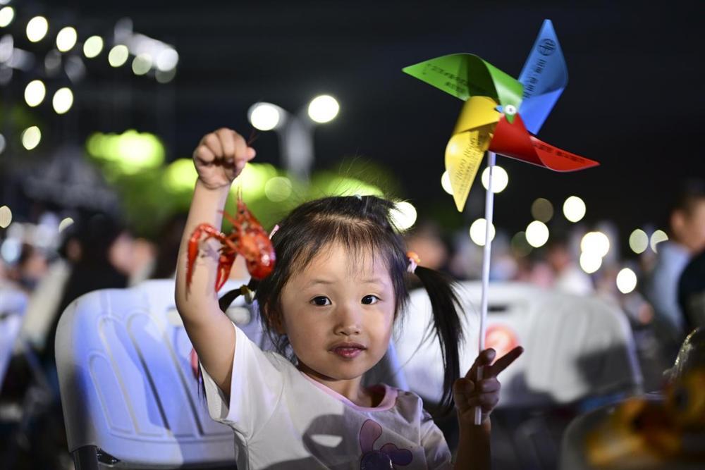 金湖：吃喝游购“夏”荷都——“金’情消费 乐享湖城”夏季促消费活动火爆来袭！